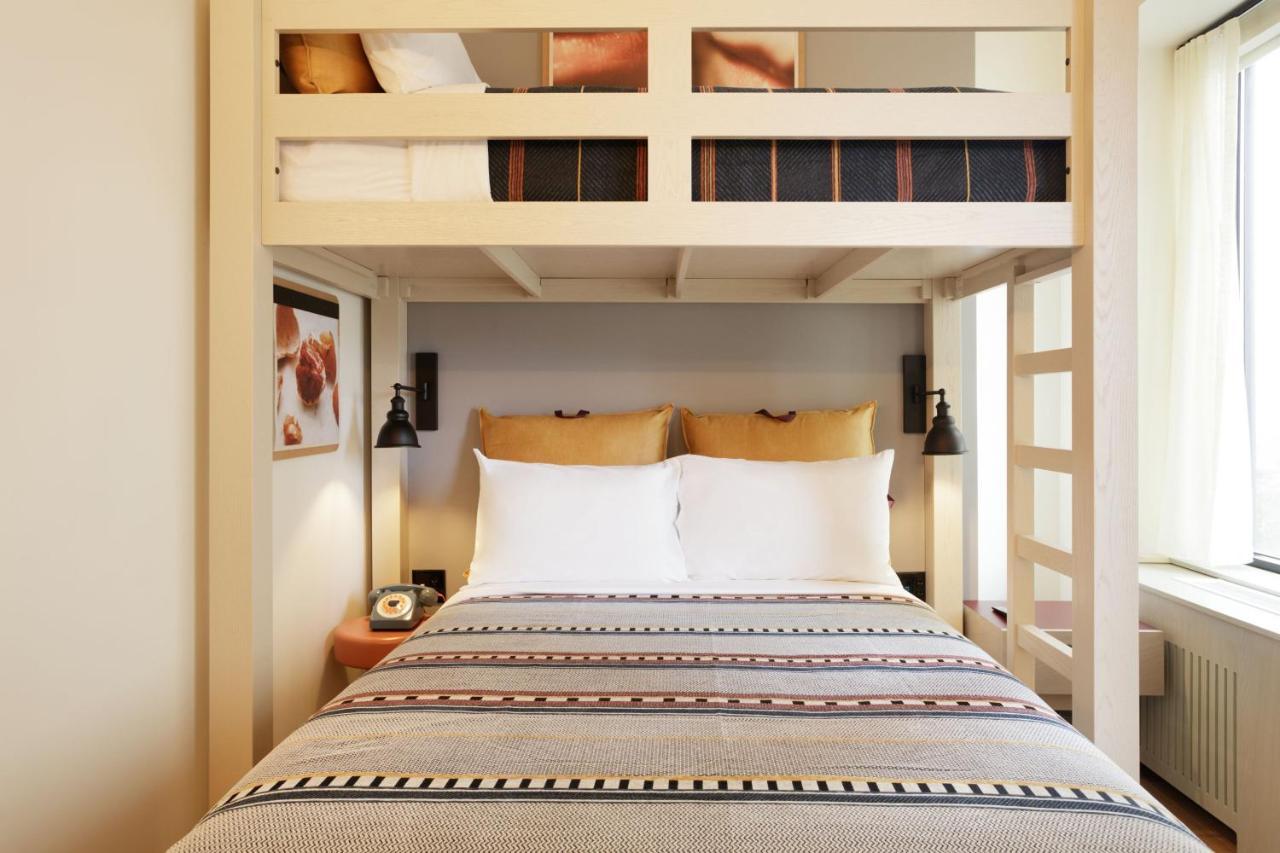 Moxy Richmond Downtown Hotel Ngoại thất bức ảnh