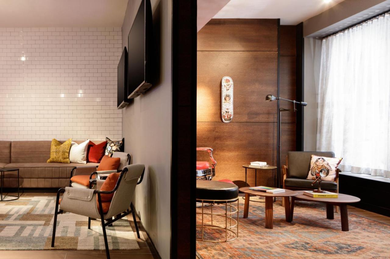 Moxy Richmond Downtown Hotel Ngoại thất bức ảnh
